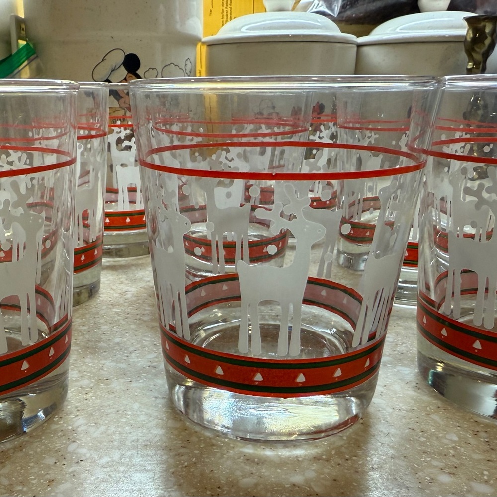 Vintage Libbey Glass Tumblers Festive Red&White Reindeer Deer Glasses Set of 9